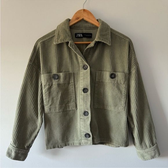 Zara Jackets & Blazers - Zara Green Cordu Jacket Size XS